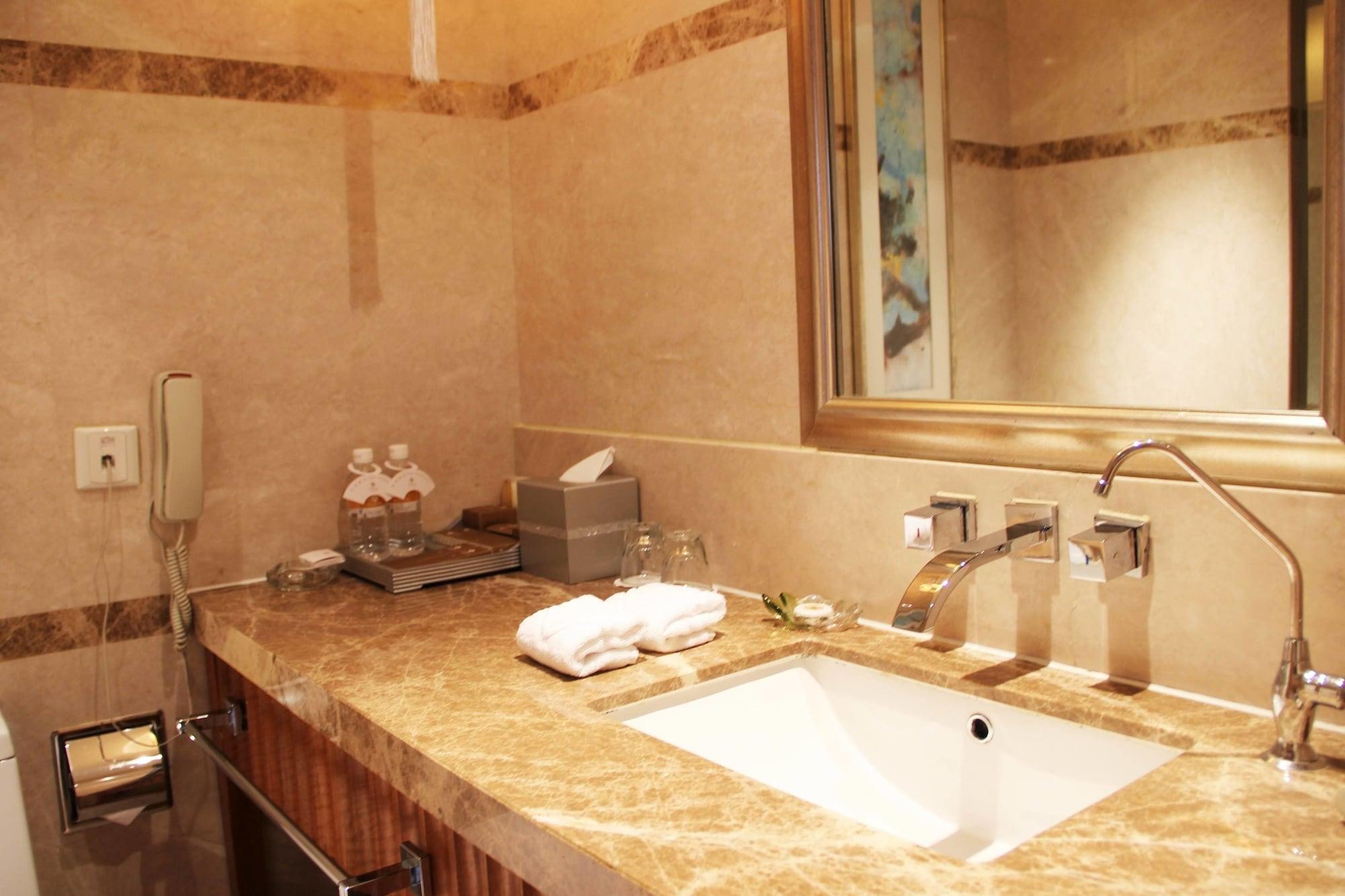 Glarun Jinling Hotel Nanjing  Eksteriør billede