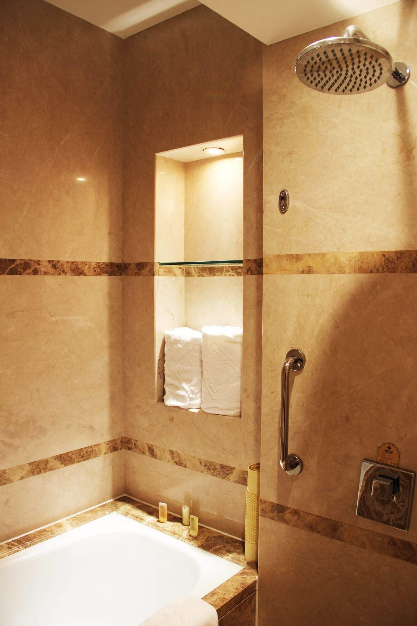 Glarun Jinling Hotel Nanjing  Eksteriør billede