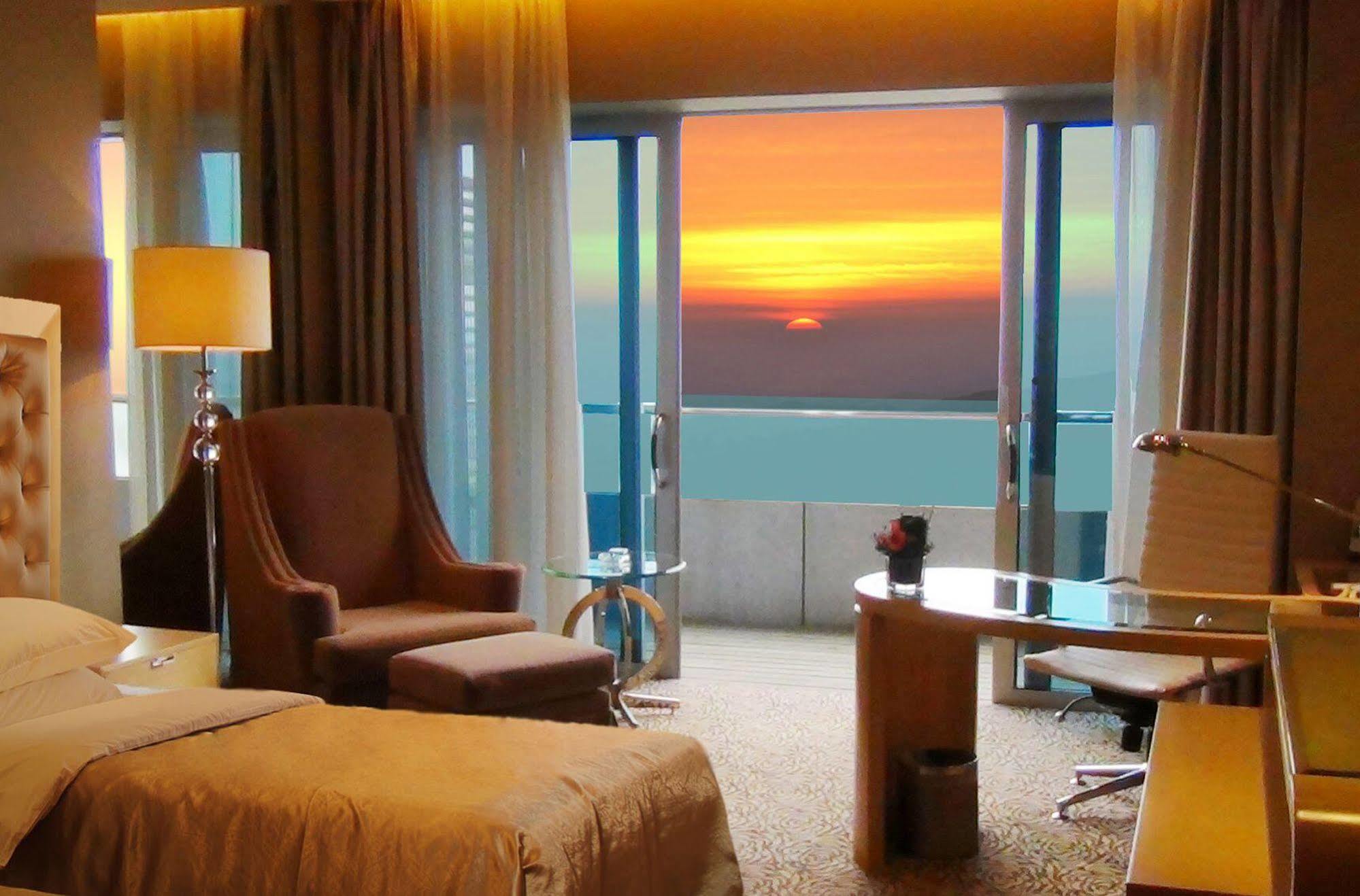 Glarun Jinling Hotel Nanjing  Eksteriør billede
